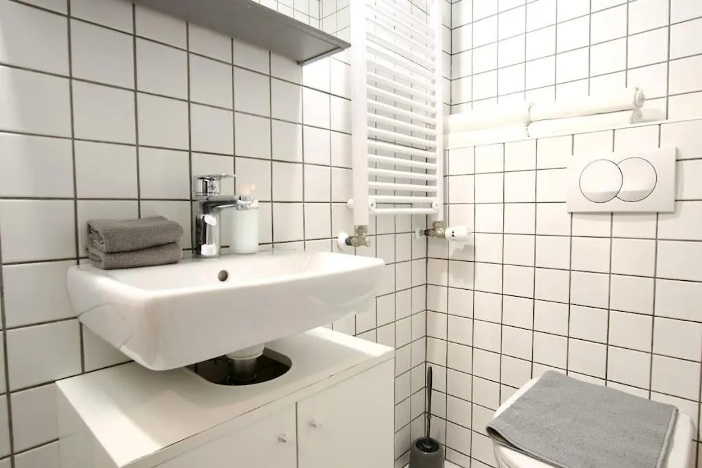 Studio Apartment By Hi5- Rottenbiller Apartment Budapest