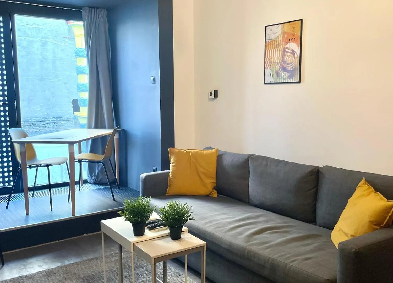 Studio Apartment By Hi5- Rottenbiller Apartment Budapest 0*,  Hungary