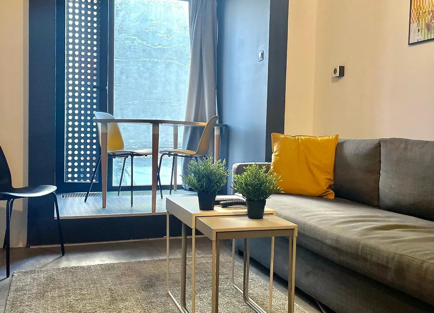 Studio Apartment By Hi5- Rottenbiller Apartment Budapest